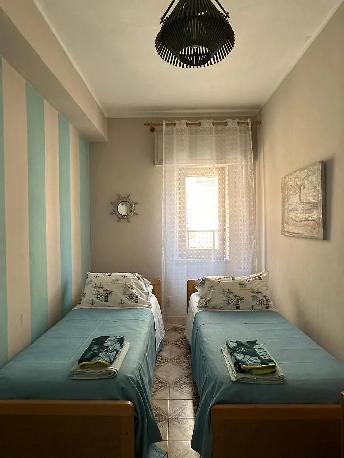 Holiday home Filangeri 116 Villa Santa Flavia Italy